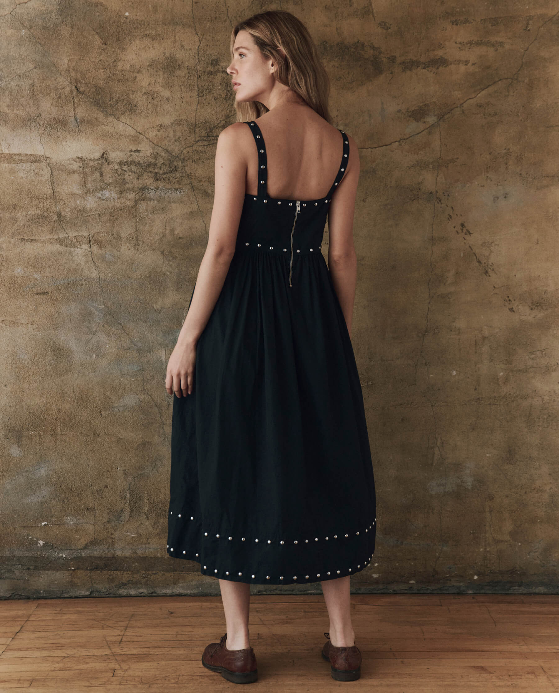 The Reyes Dress with Studs. -- Black