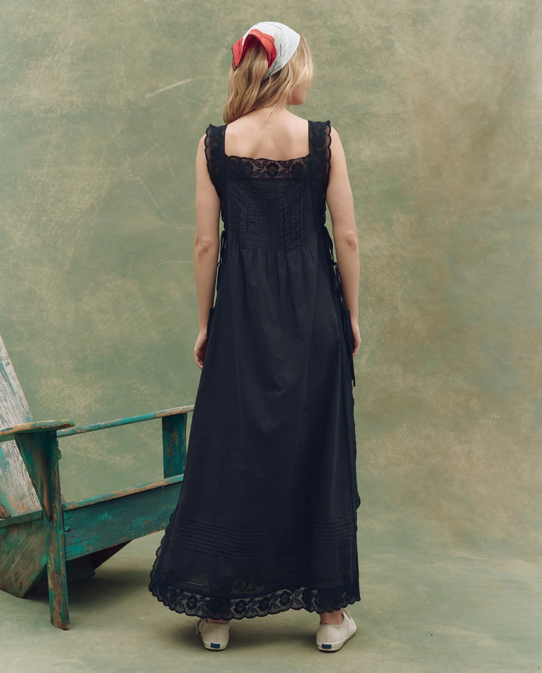 The Attic Lace Dress. -- Black