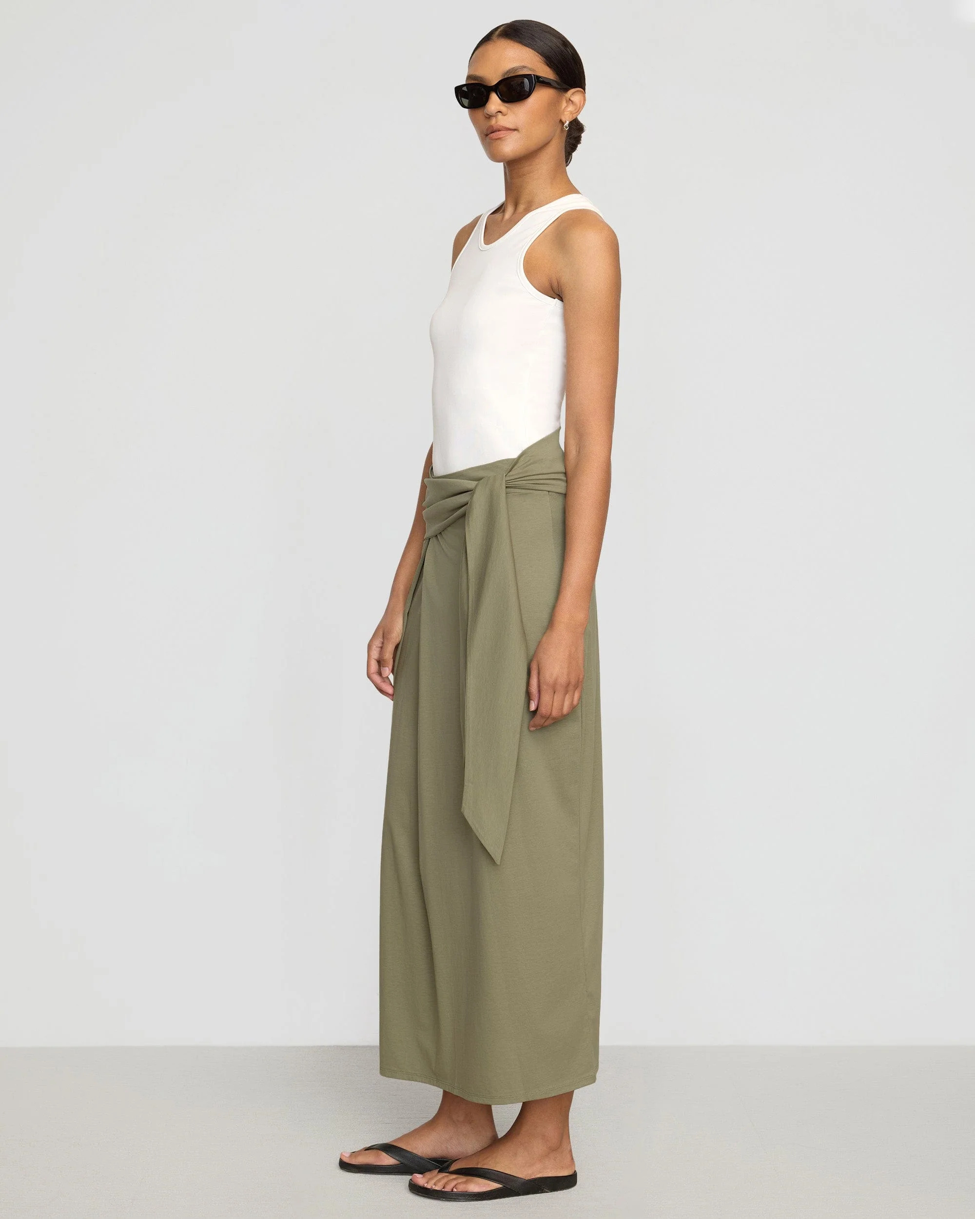 Prithi Scoop-Neck Tank