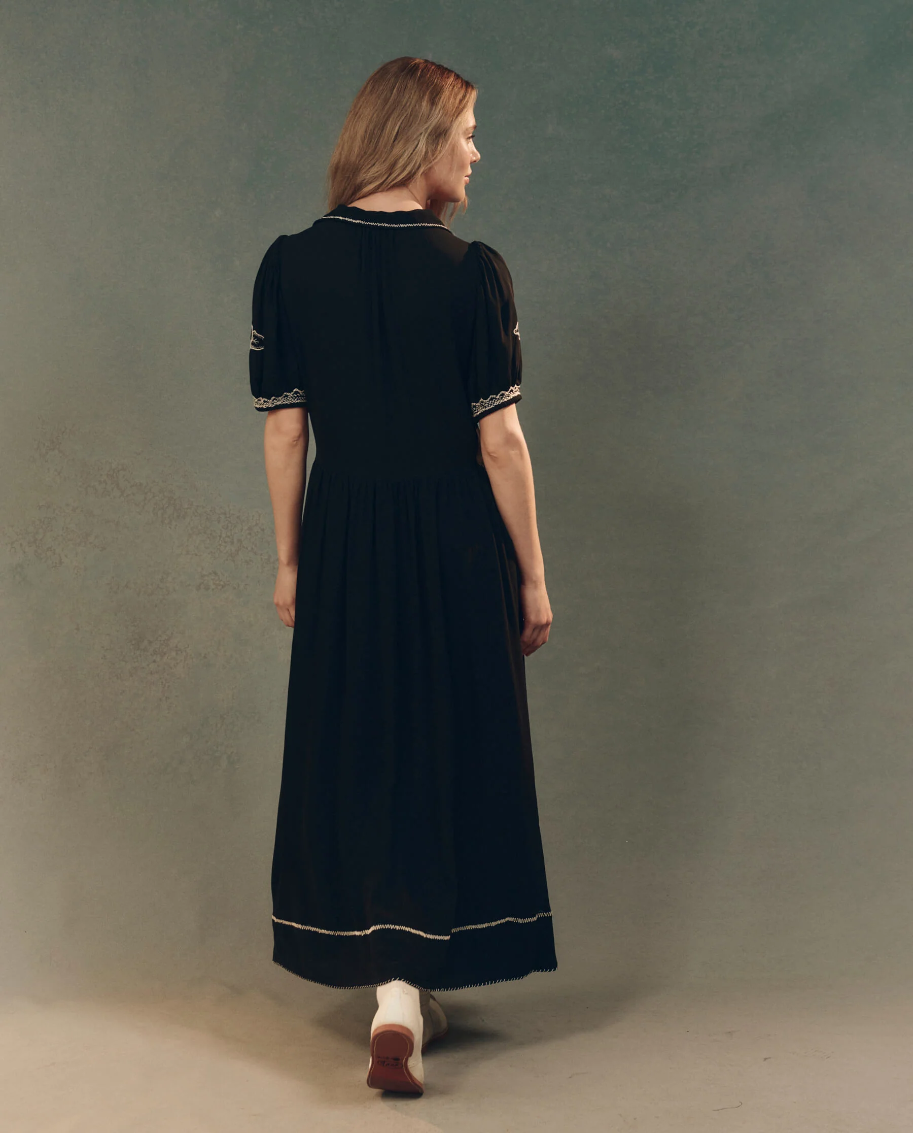 The Elysian Dress. -- Black